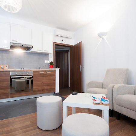 Rooms & Apartments 72 Задар Стая снимка