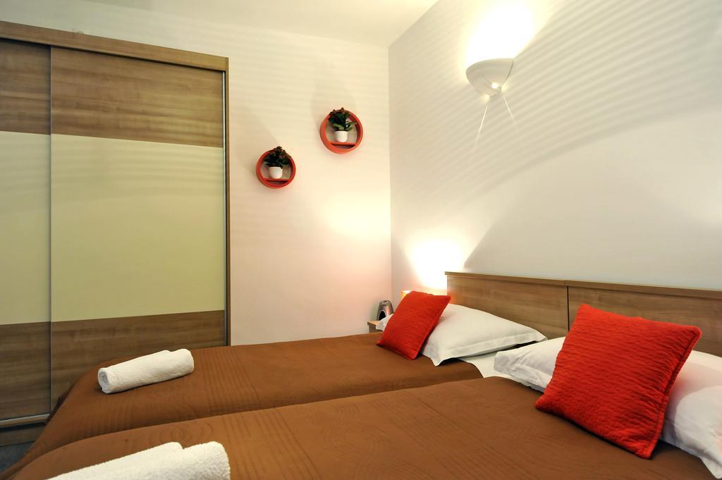 Rooms & Apartments 72 Задар Екстериор снимка