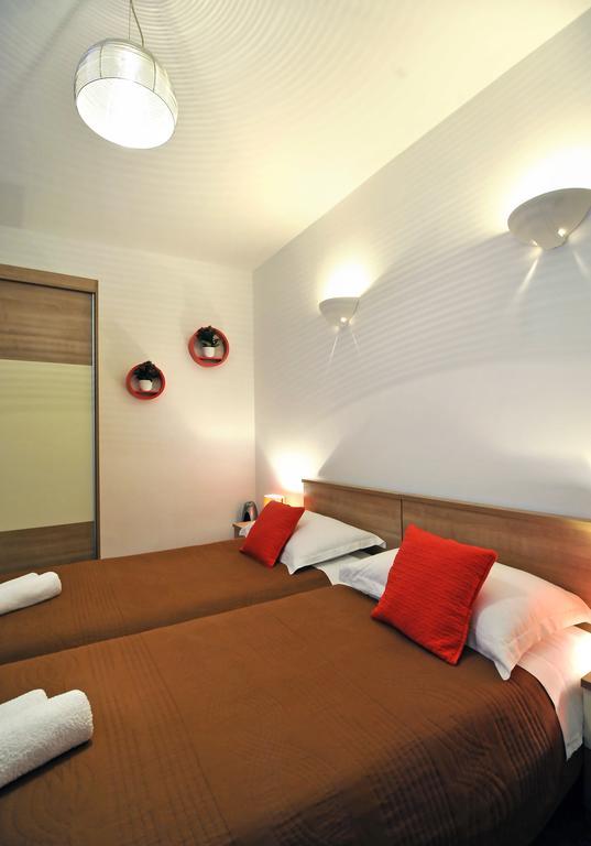 Rooms & Apartments 72 Задар Екстериор снимка