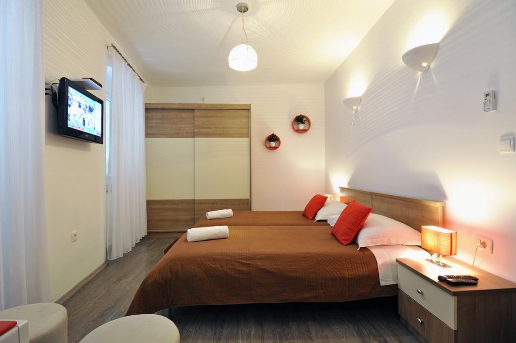 Rooms & Apartments 72 Задар Екстериор снимка